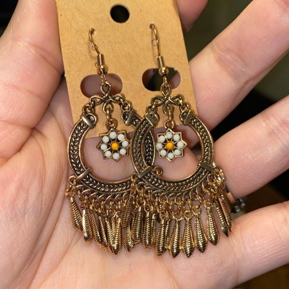 Boho Dangle Earrings Round Flower Dangling Drop Unique Bohemian Jewelry Ladies - Picture 1 of 5